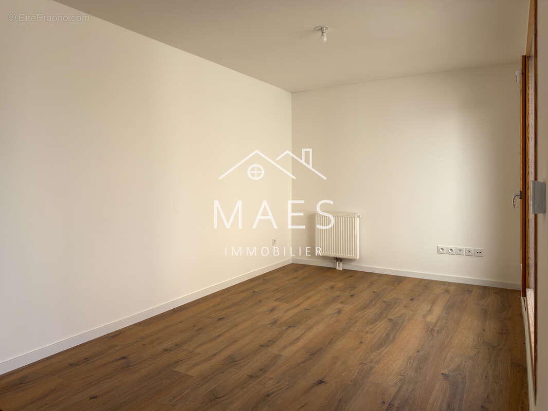 Appartement à QUESNOY-SUR-DEULE