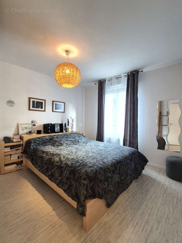 Maison à VERT-SAINT-DENIS