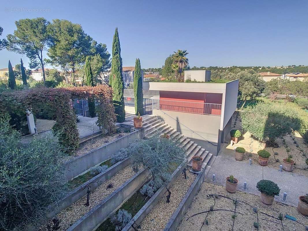 Appartement à LE CRES