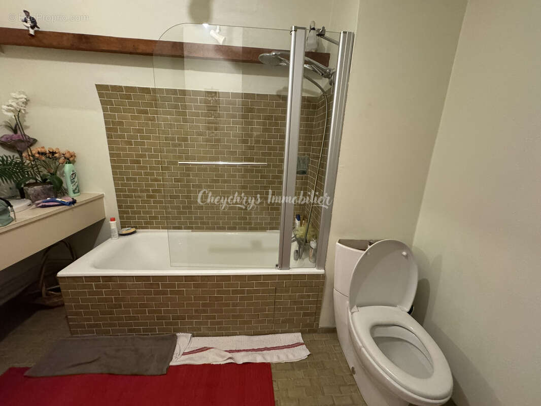 Appartement à EQUEMAUVILLE