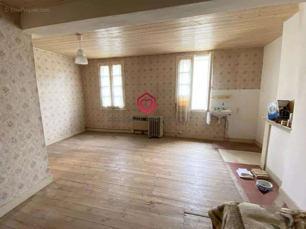 Maison de village à rénover – Fort potentiel - photo 6