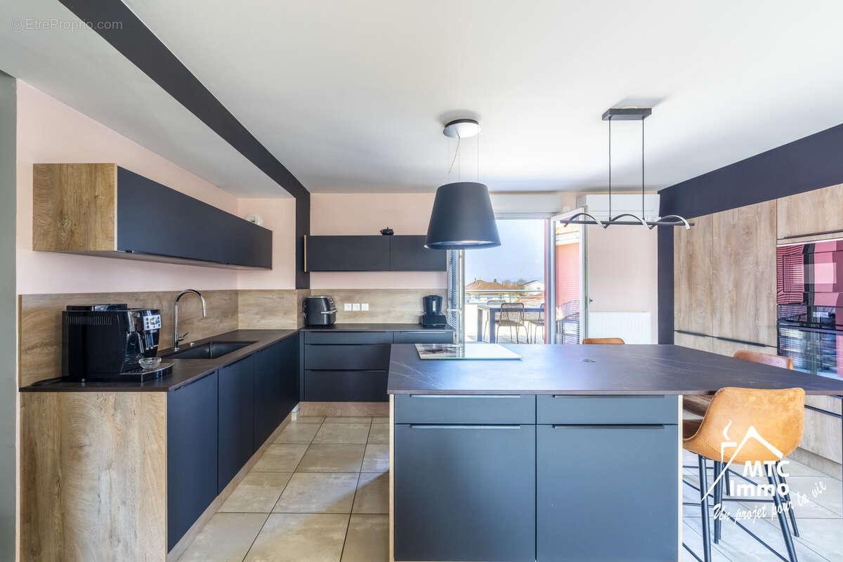 Appartement à LOYETTES