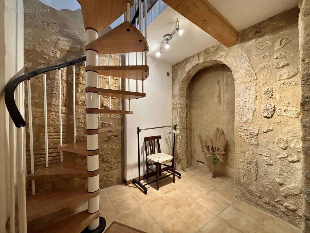 Maison à ALIGNAN-DU-VENT