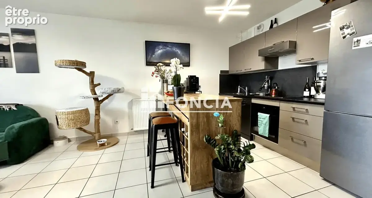 Appartement à VILLE-LA-GRAND