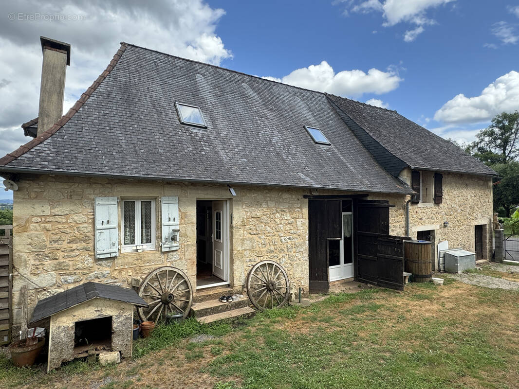 Maison à SEGONZAC