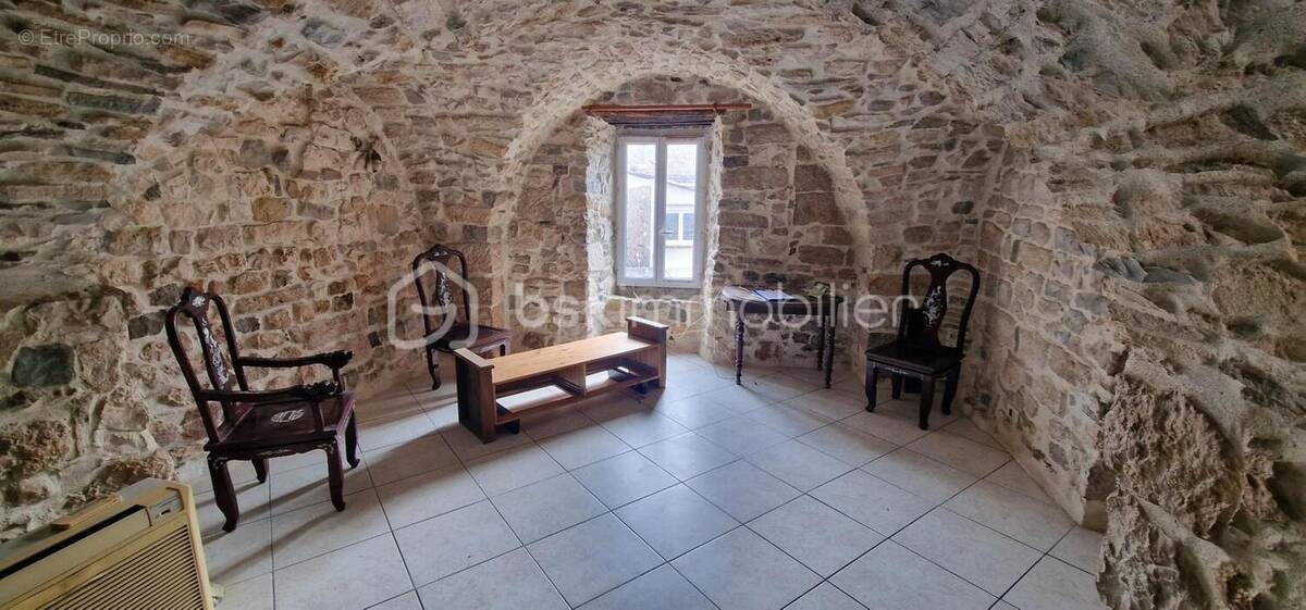 Maison à BOUCOIRAN-ET-NOZIERES