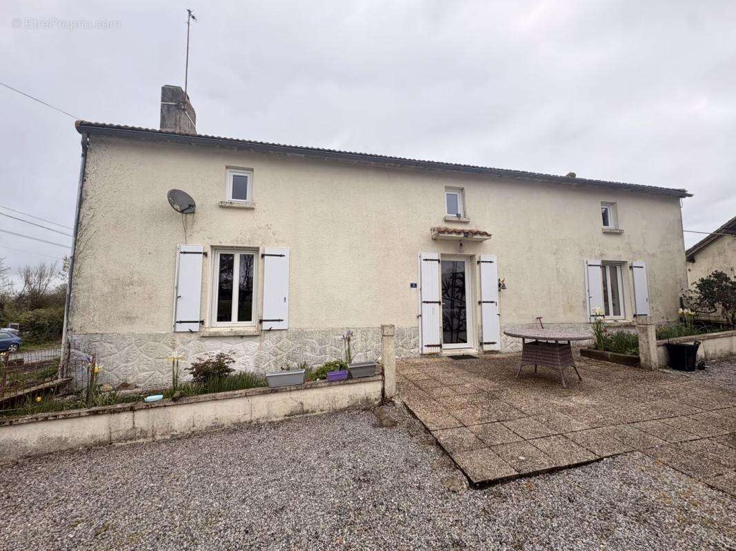 Maison 199 m² à L'absie  - photo 3