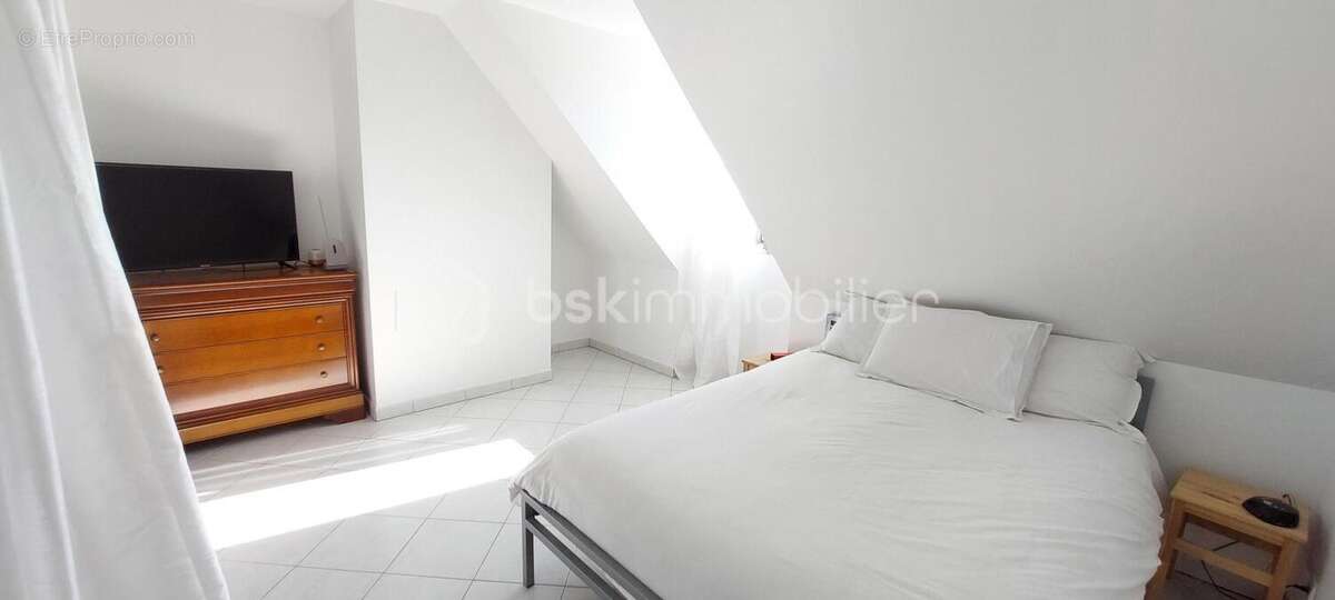 Maison à VILLEVAUDE