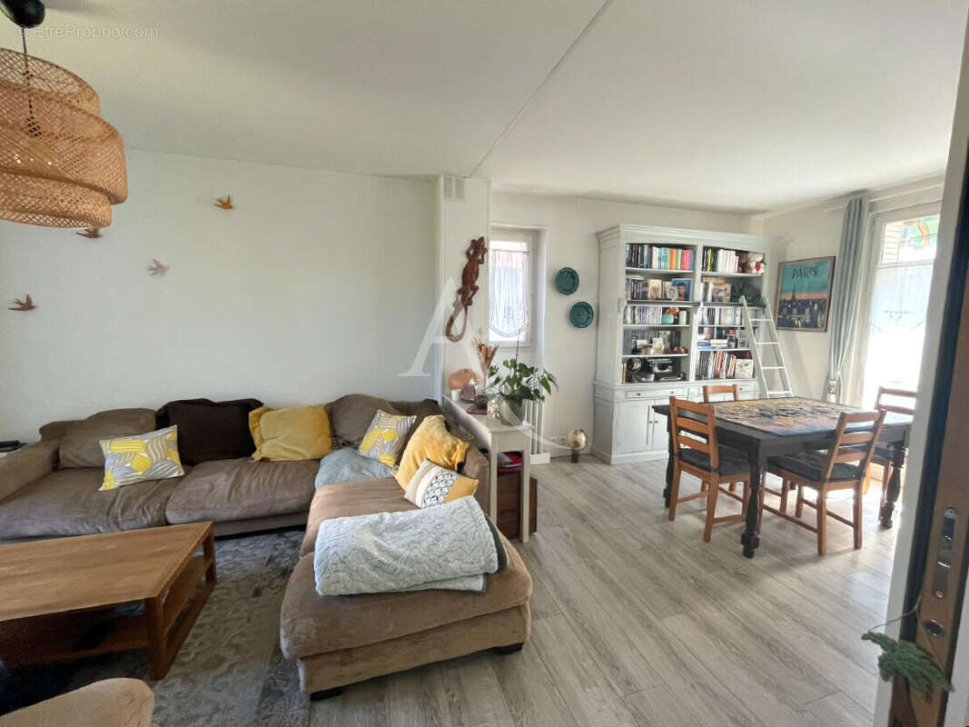 Maison à SAINT-OUEN-L&#039;AUMONE