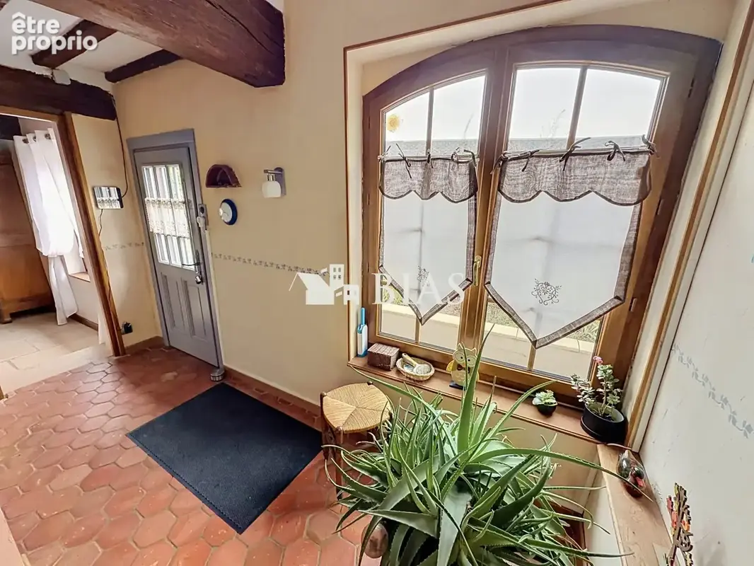 Maison 175 m² à Neufchatel-En-Bray  - photo 7