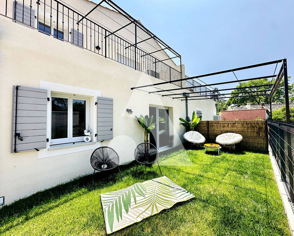 Appartement à LOURMARIN