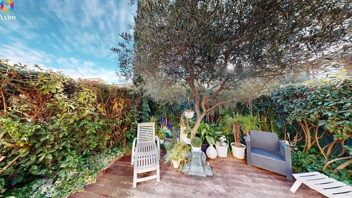 Appartement à FREJUS