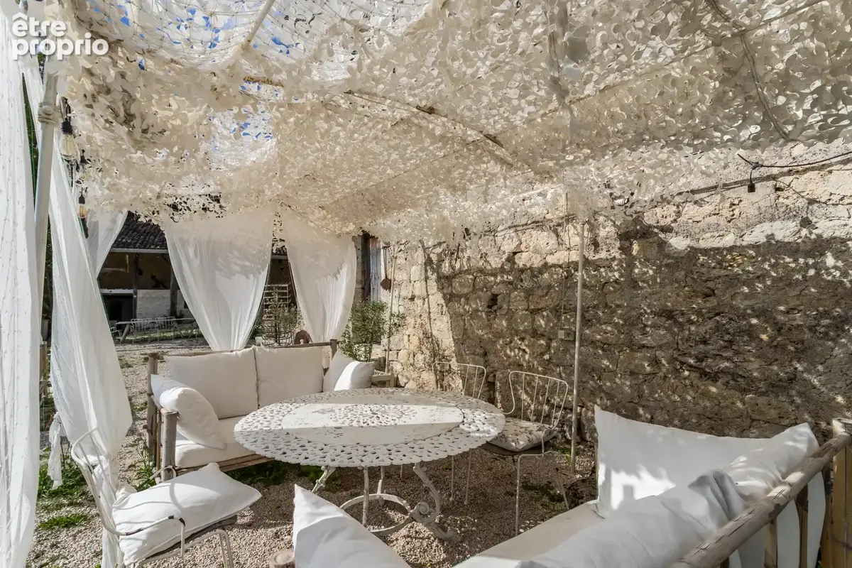 Propriété avec piscine, annexe pour invités, dépendances et vue panoramique - photo 36