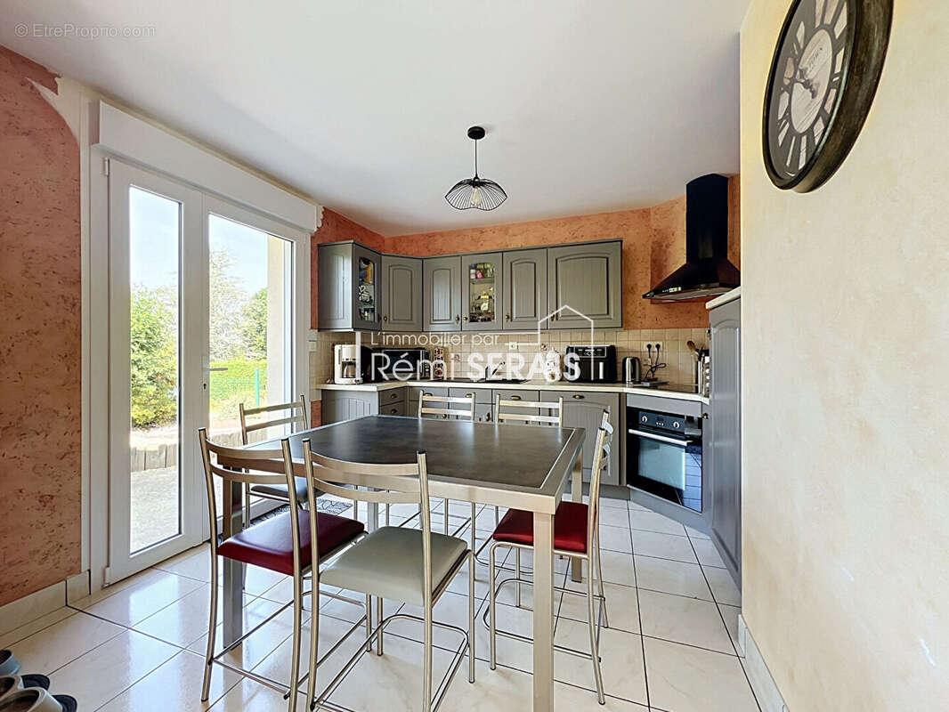 Maison 4 pièces à vendre à Champsecret - Exclusivité - photo 2