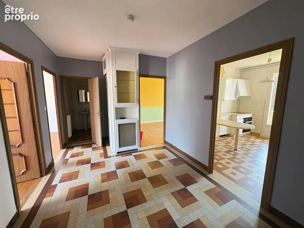 Appartement Voiron 3 pièce(s) 75.36 m2 - photo 2