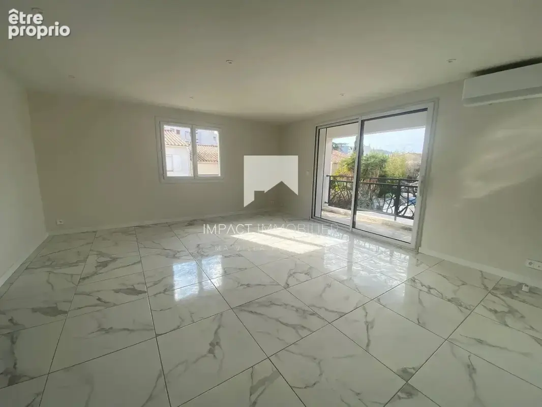 Hyères – olbius-riquier  maison rénovée de 160 m² – 4 chambres – lotissement sécurisé - photo 5