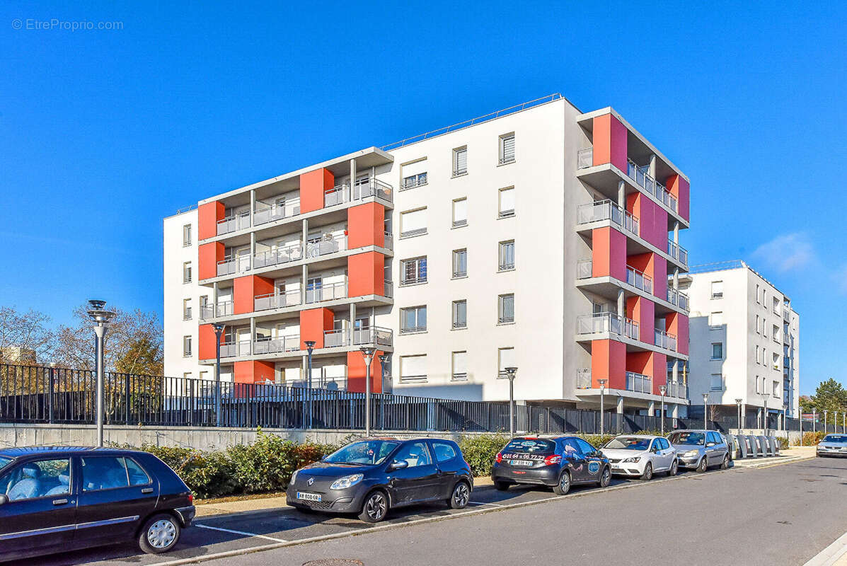 Appartement à LE MEE-SUR-SEINE