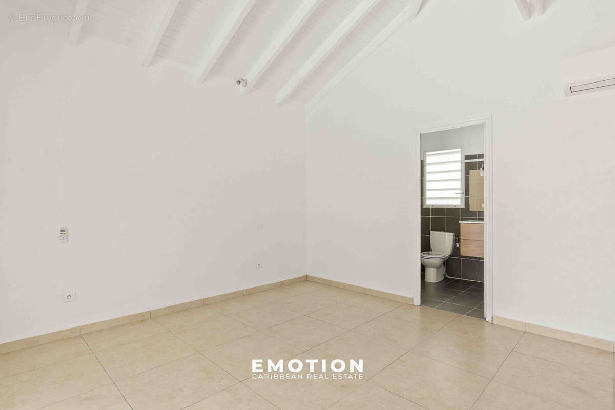 EXCLUSIVITE - Villa T4 vue mer + Studio aux Jardins de la Baie Orientale - photo 26