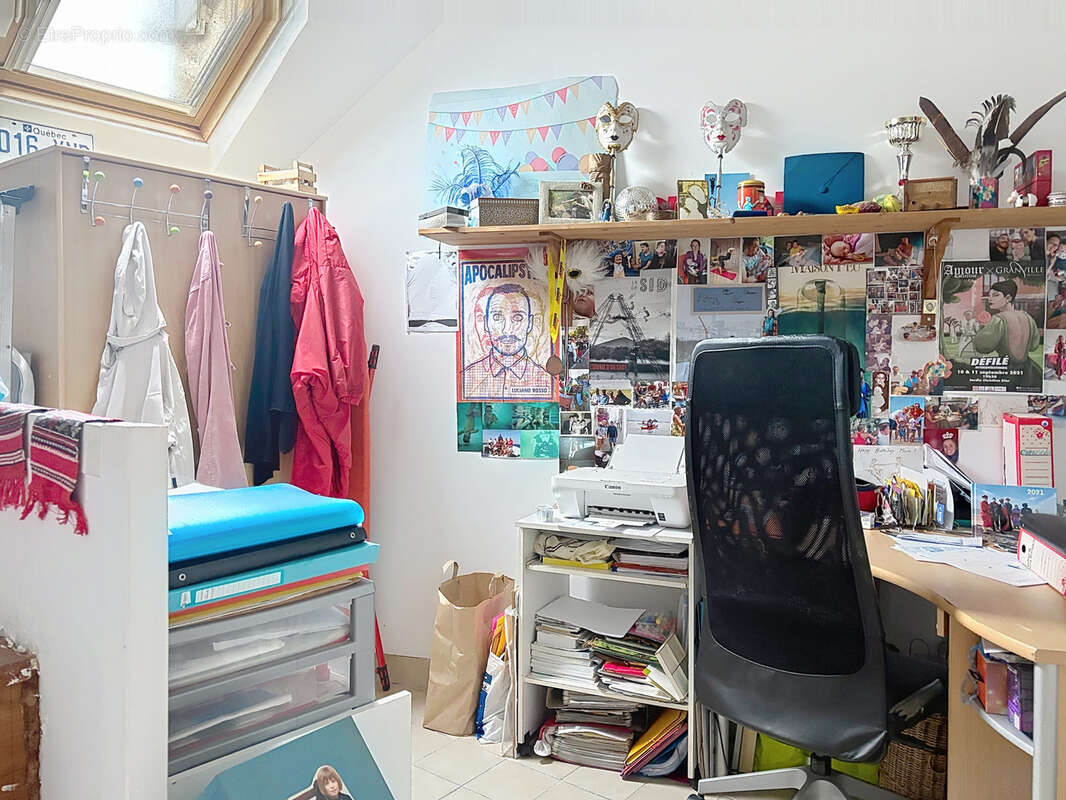 Maison à DONVILLE-LES-BAINS