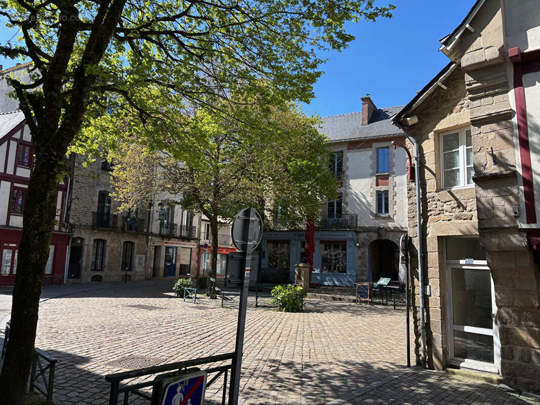 AURAY, hyper centre - STUDIO 30 m² - photo 3