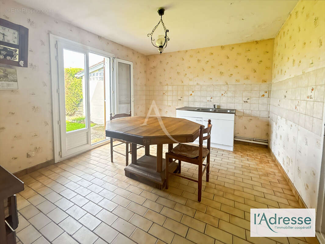 Maison à PERRIERS-SUR-ANDELLE