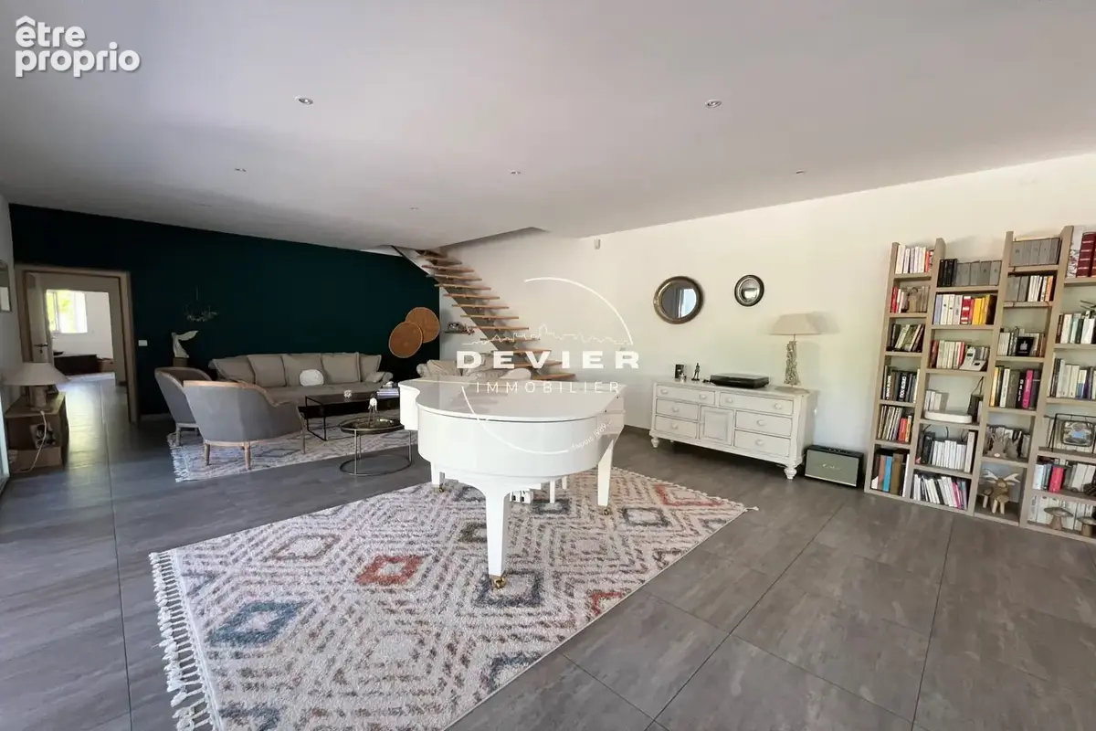 Maison 5 pièces 200 m² à vendre à Sommieres (30250) - photo 9