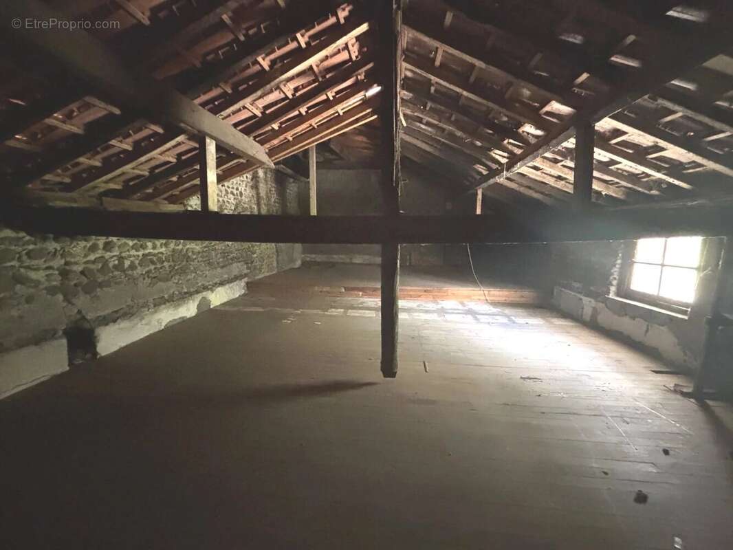 Maison à VIC-EN-BIGORRE