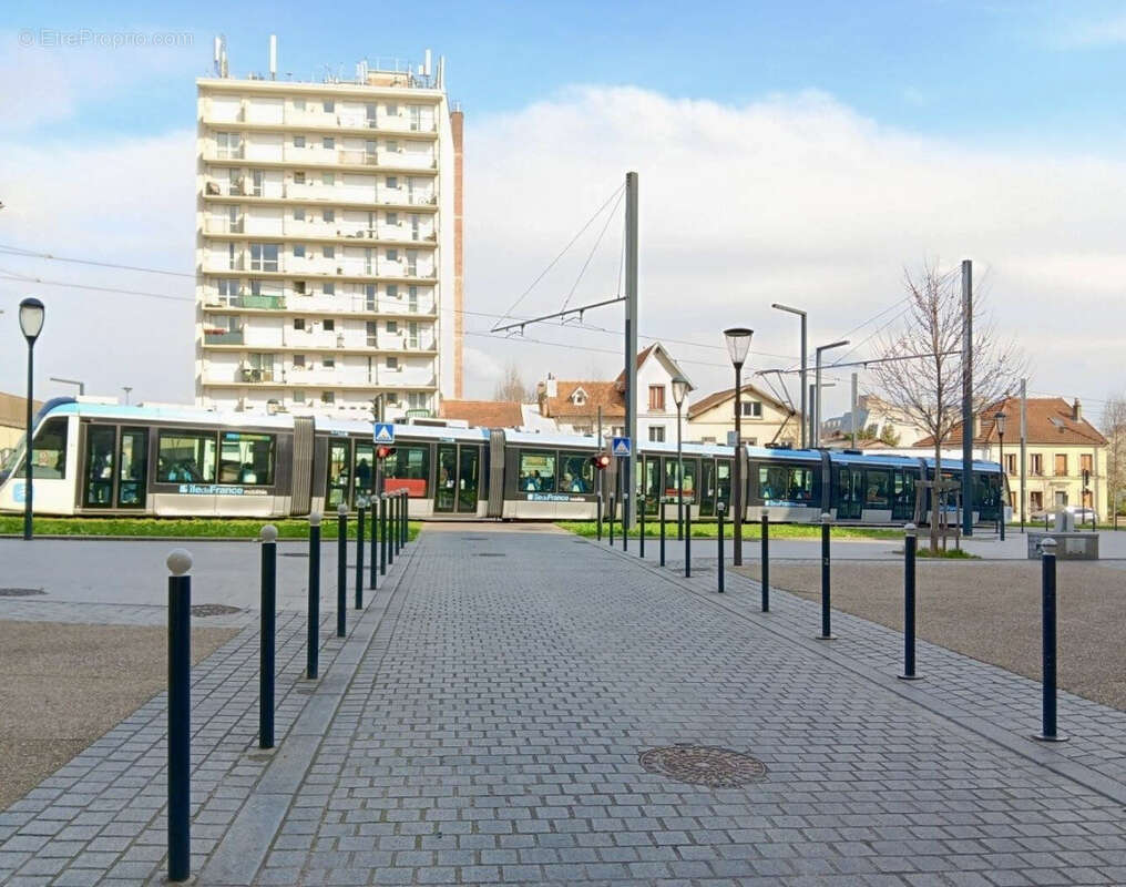 Appartement à THIAIS