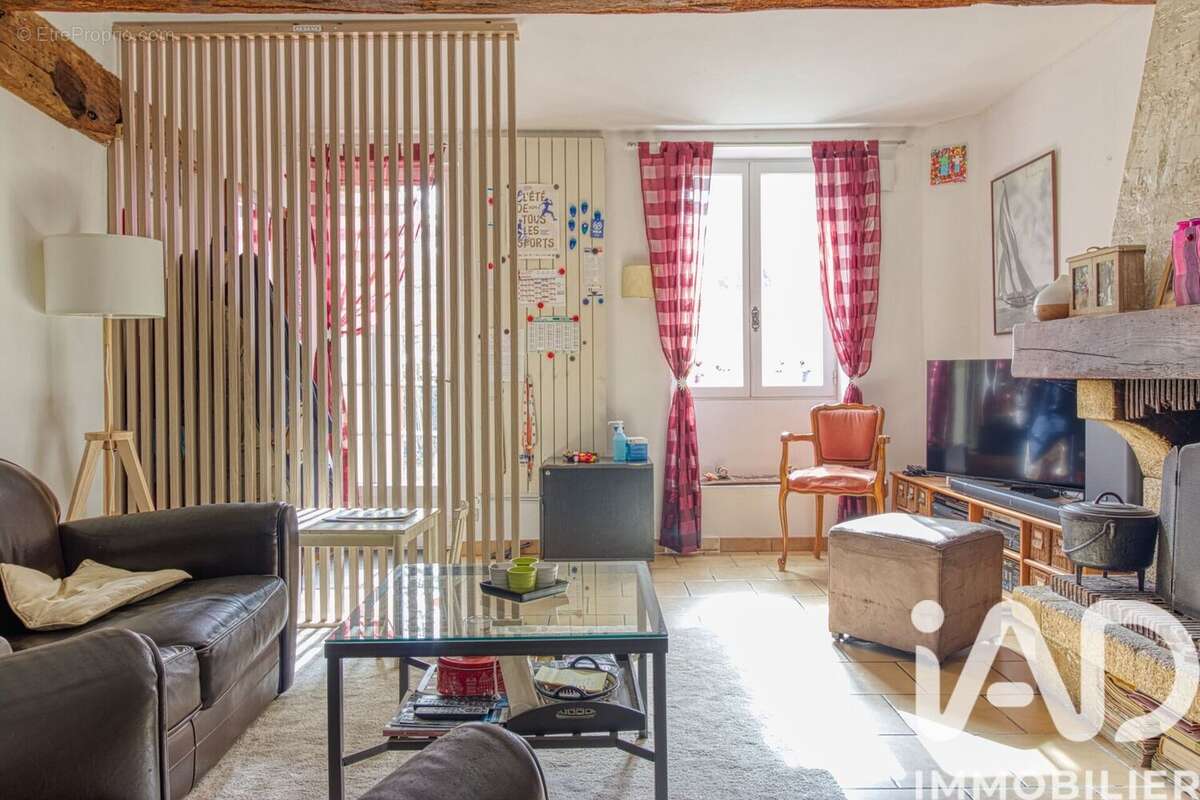 Photo 2 - Maison à MONTLIGNON
