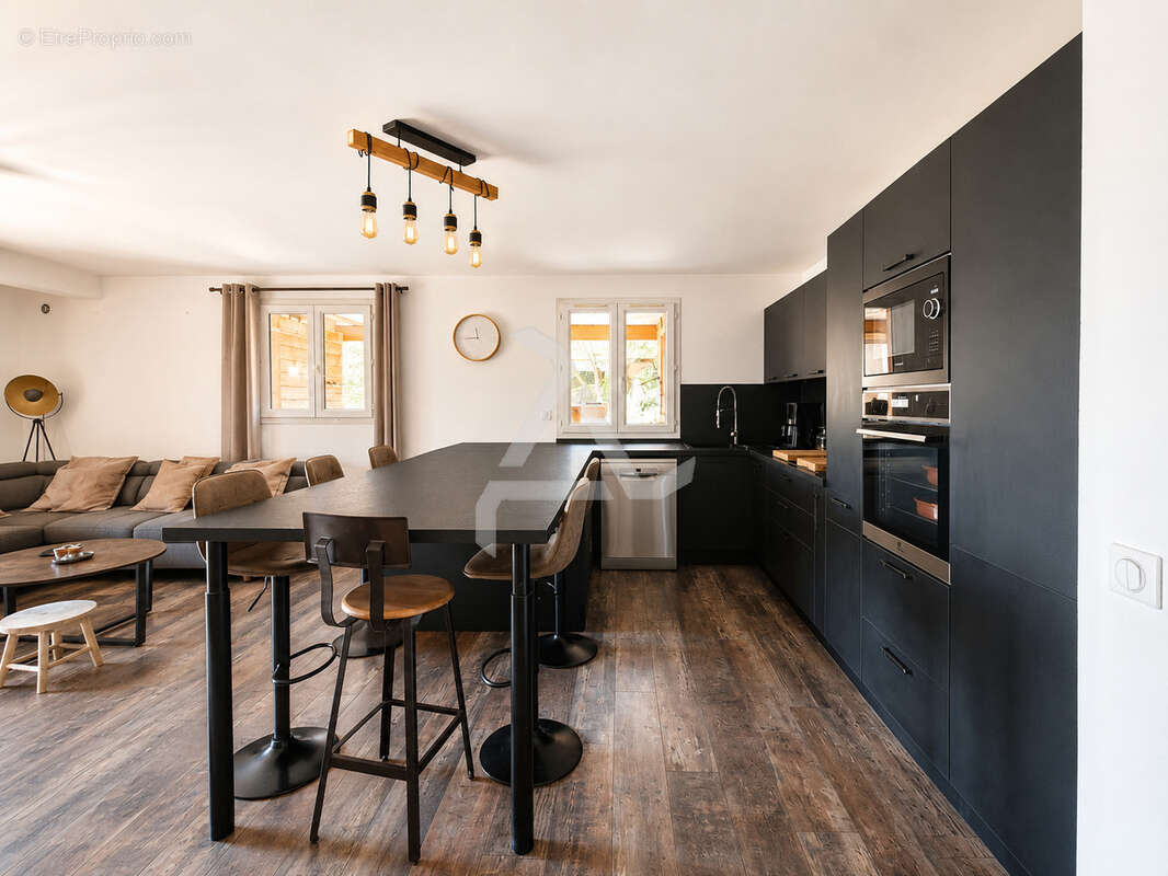 Appartement t4 de 82 m2 dans petite copropriété de charme à 20min de porto-vecchio - photo 7