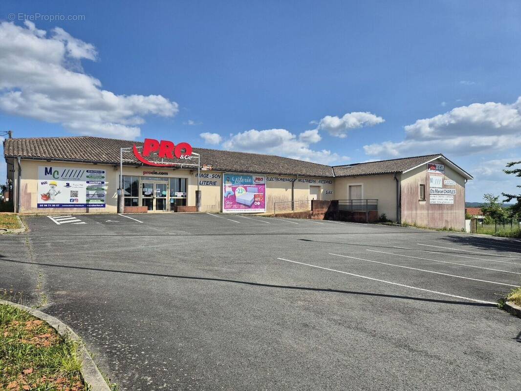 Photo 1 - Commerce à SAUVETERRE-DE-GUYENNE