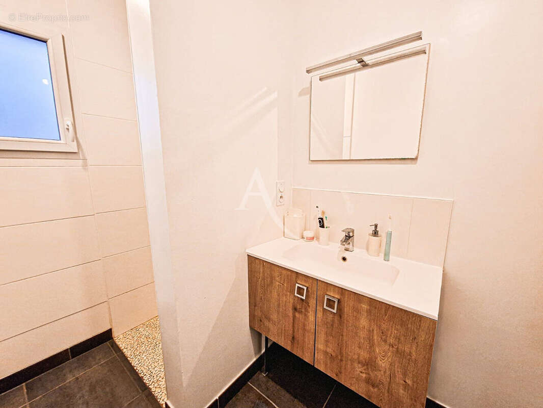 Maison à DOUE-LA-FONTAINE