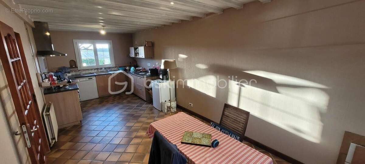 Maison à SAINT-GERMAIN-LAVAL