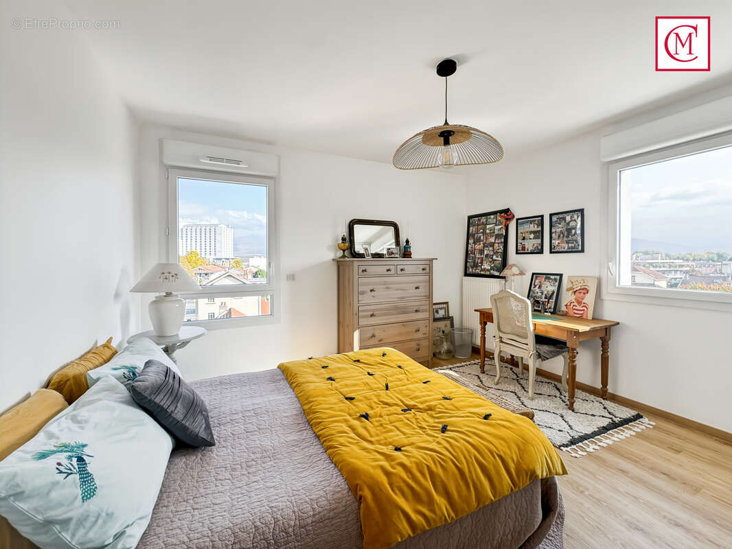 Appartement à LA TRONCHE