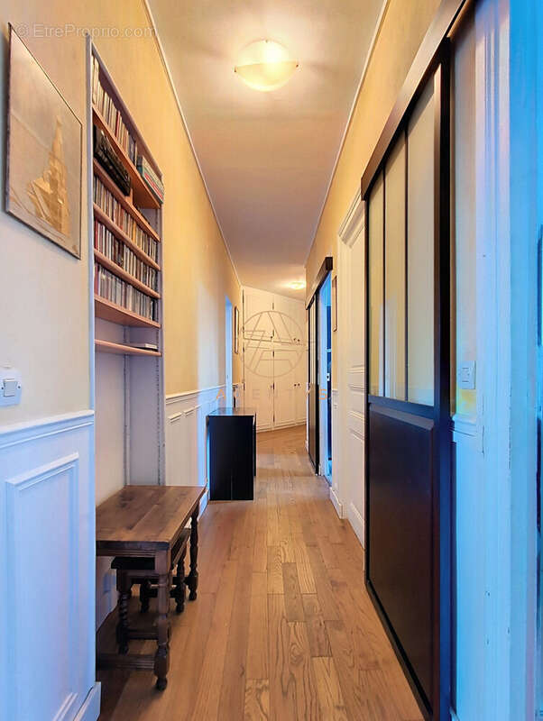 Appartement à SAINT-MAUR-DES-FOSSES