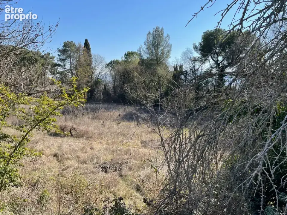Terrain à CADENET