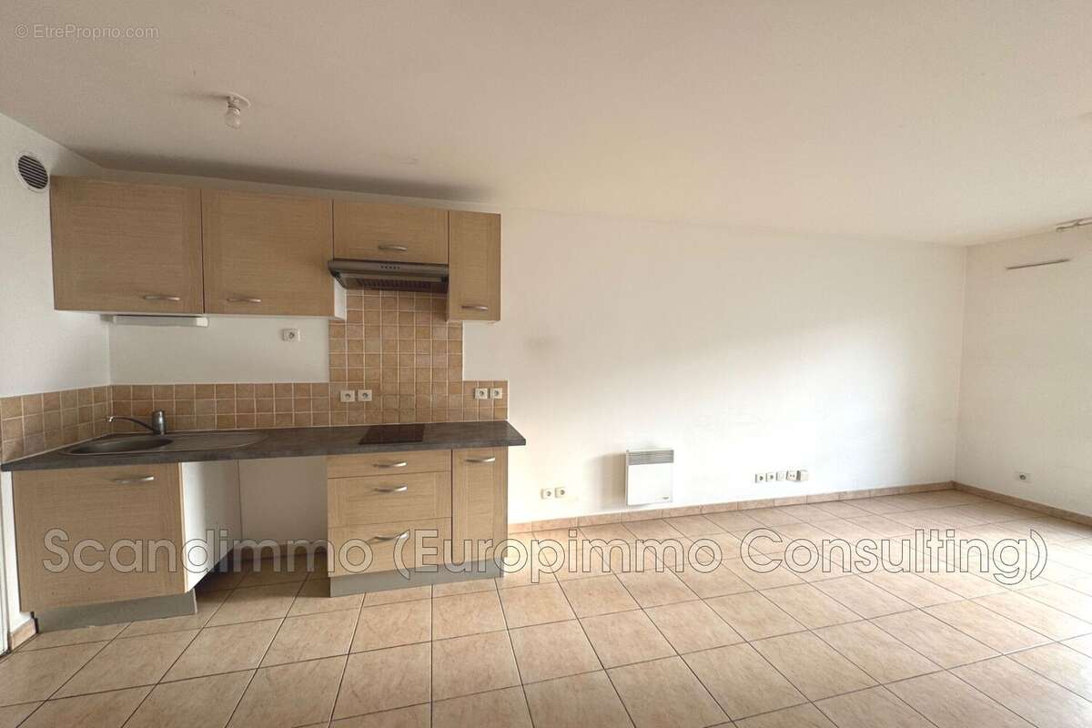Appartement à MARSEILLE-8E