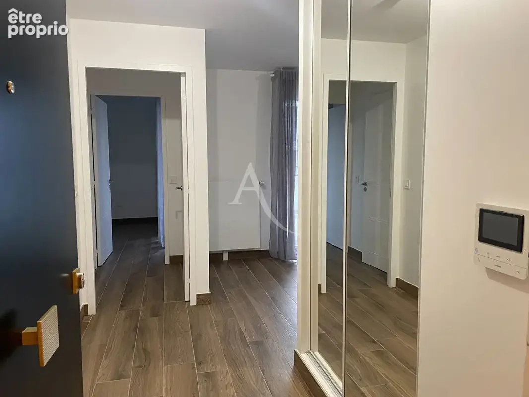 Appartement 2 pièces -  SAINT MAUR-LA VARENNE - photo 4