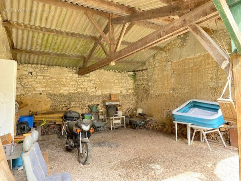 Maison à BUSSY-EN-OTHE