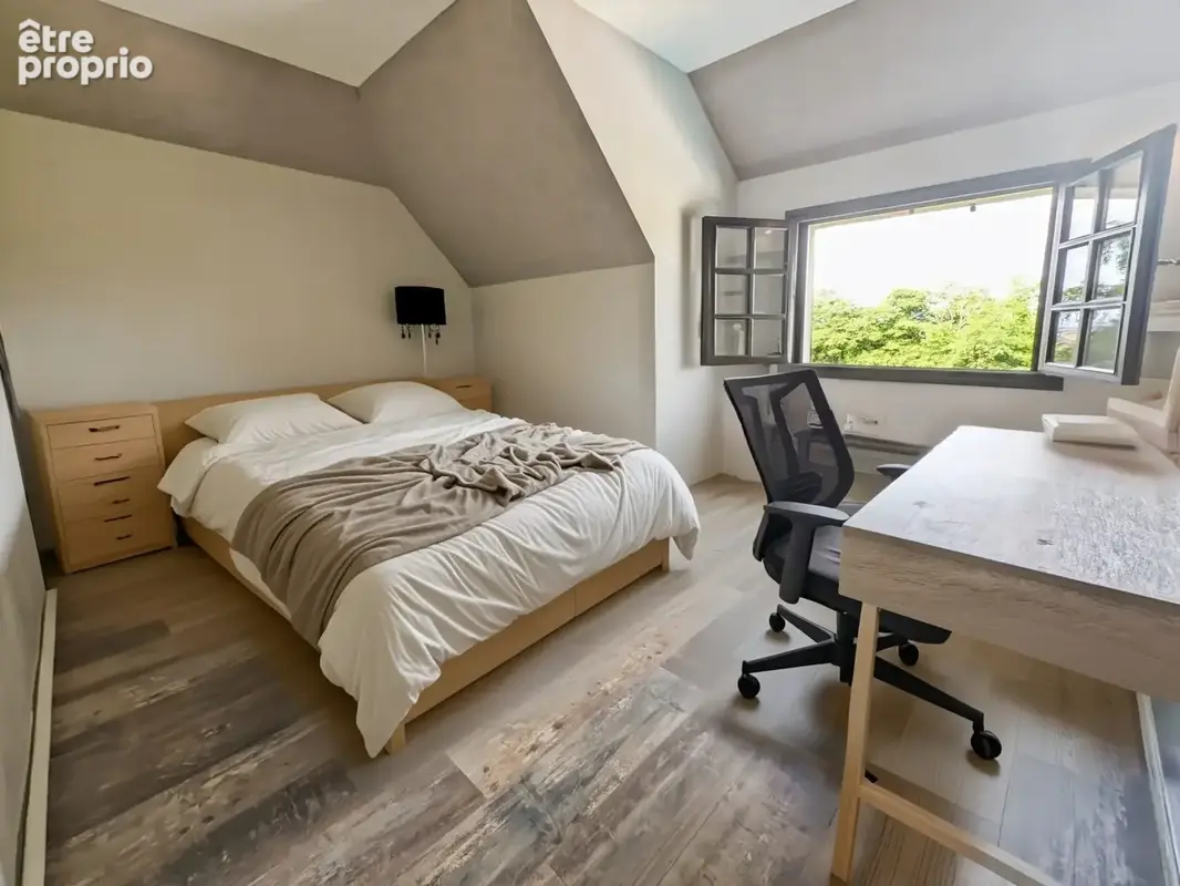 Maison 255 m² à Saint-Priest  - photo 9