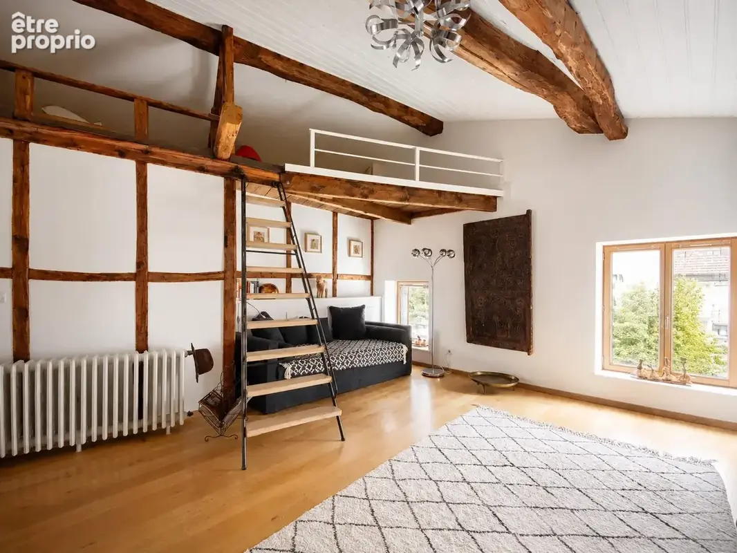Maison 186 m² à Saint-Genis-Les-Ollieres  - photo 7