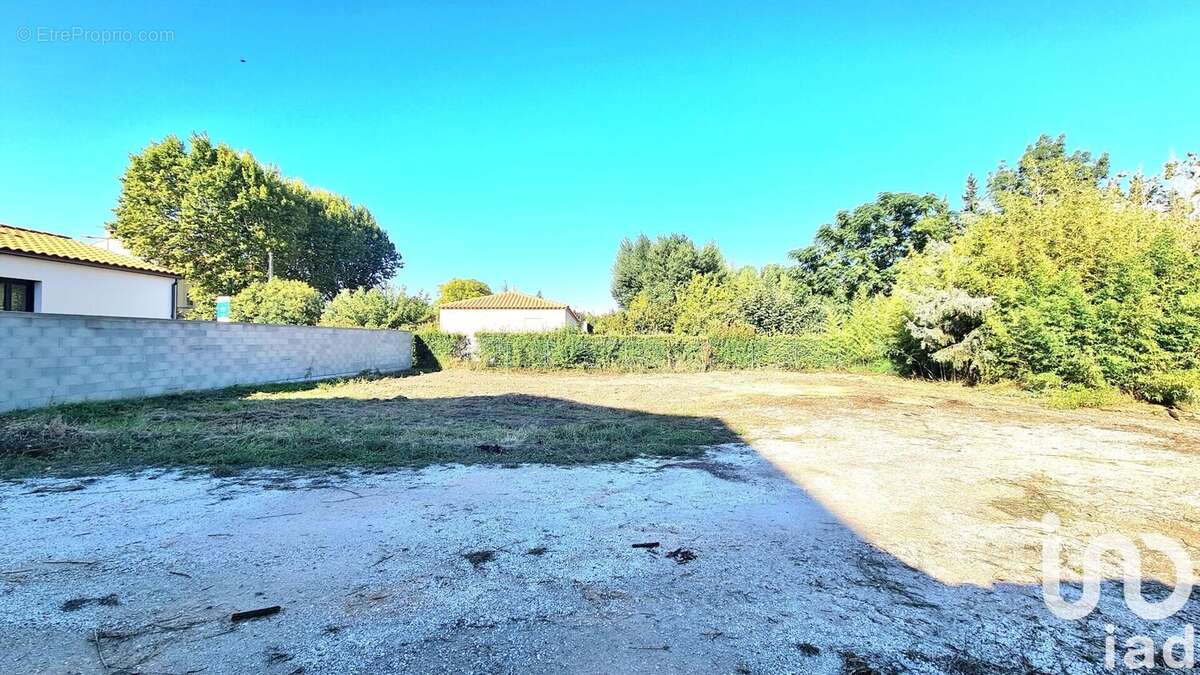 Photo 2 - Terrain à ESTAGEL