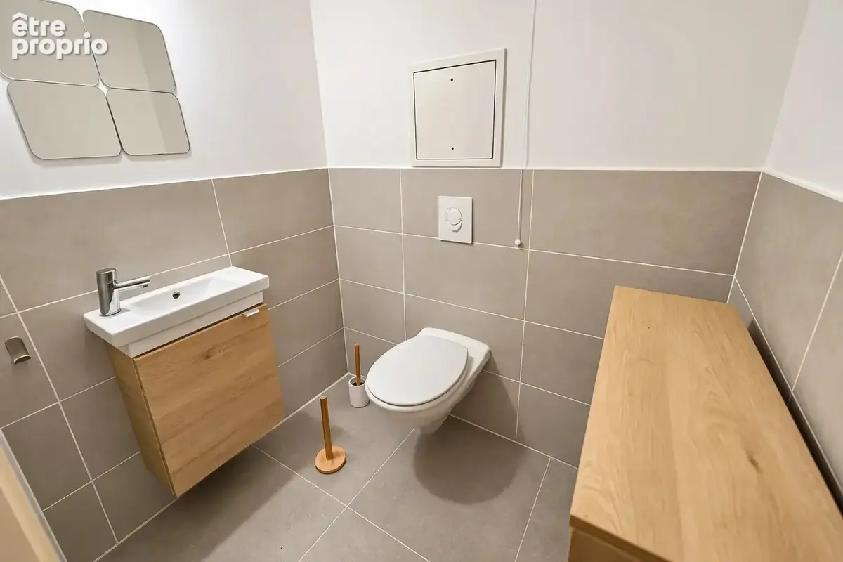 - Coup de Coeur - Magnifique appartement 3 pièces avec Piscine - Cannet Mairie - photo 8
