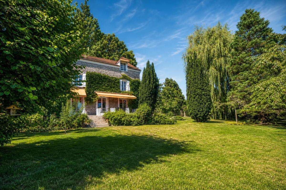 Maison à CHAMBOURCY