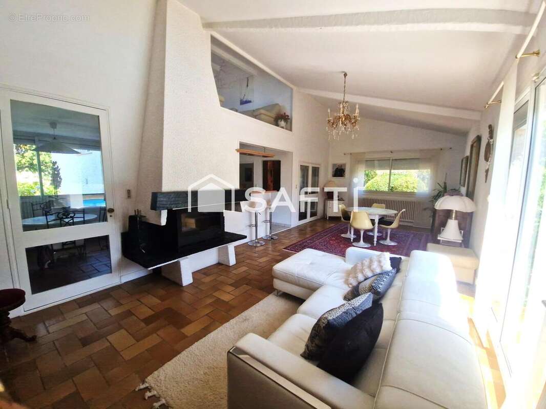 Maison 134 m² à Lorp-Sentaraille  - photo 5