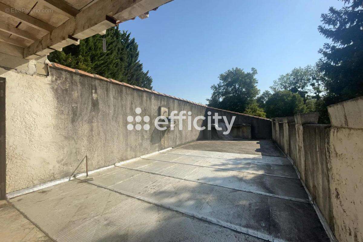 Maison 178 m² à Oradour  - photo 16