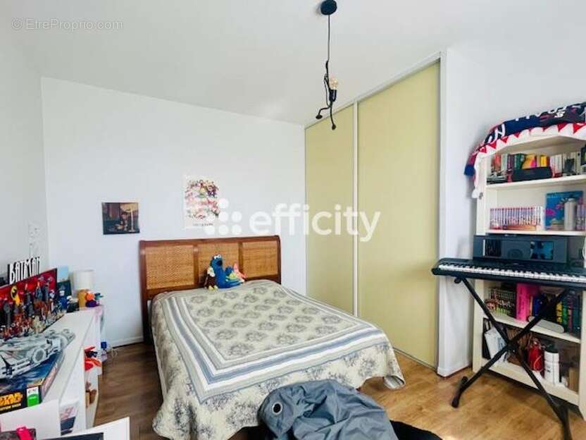 Maison à SALAISE-SUR-SANNE