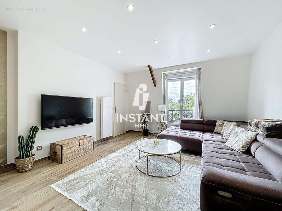 Appartement à BONNEUIL-SUR-MARNE