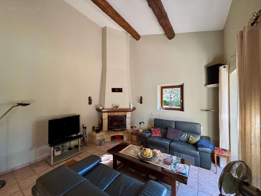 Maison à GRIGNAN