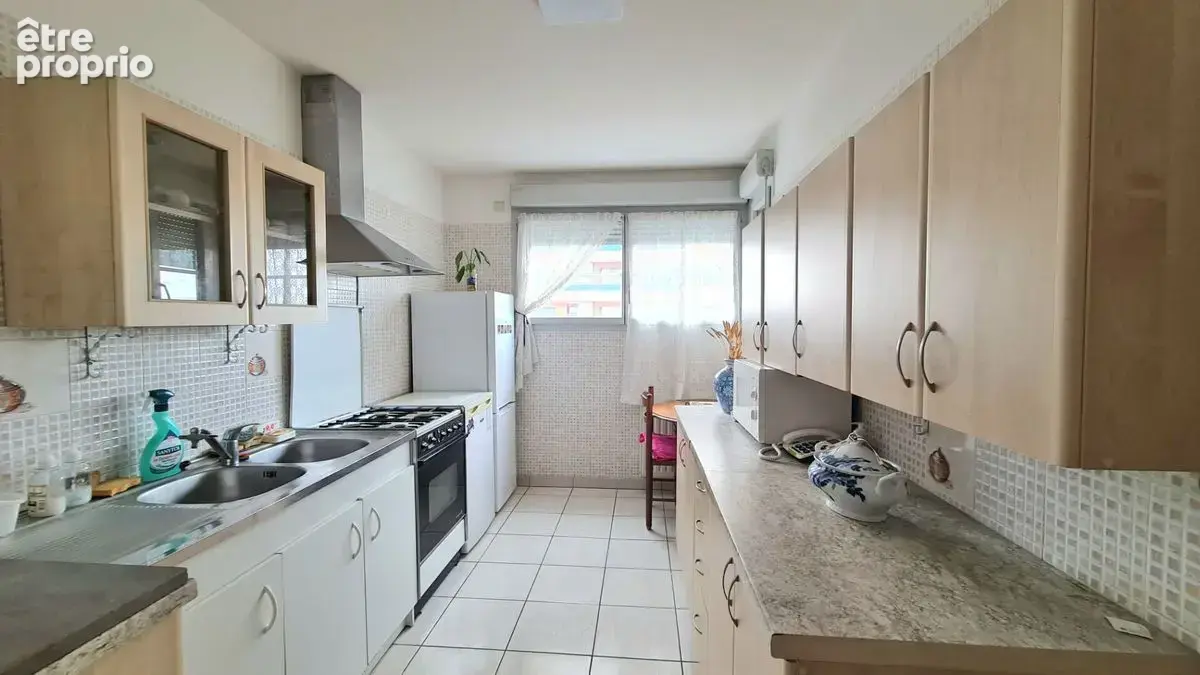 Appartement Saint-Priest 3 pièce(s) 67 m² avec garage et cave - photo 5